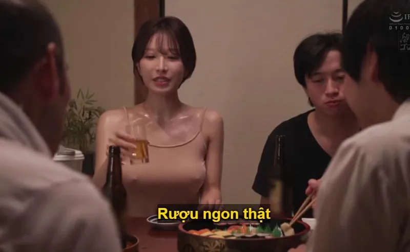 Cô vợ gạ phang cả gia đình người chồng vì ông xã dẫn về quê rồi bỏ bê dâm đãng sml
